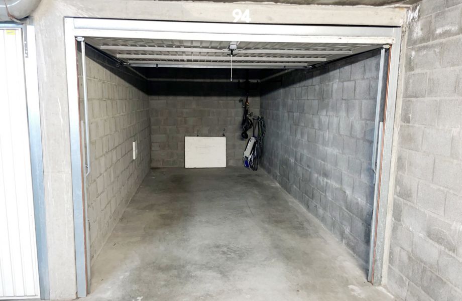 Gesloten garagebox te koop in Westende