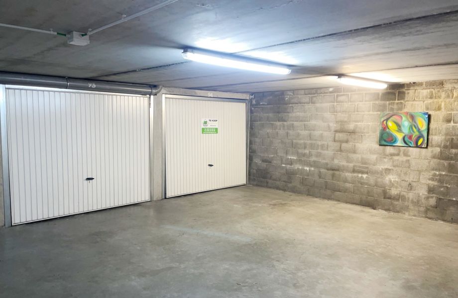 Gesloten garagebox te koop in Westende